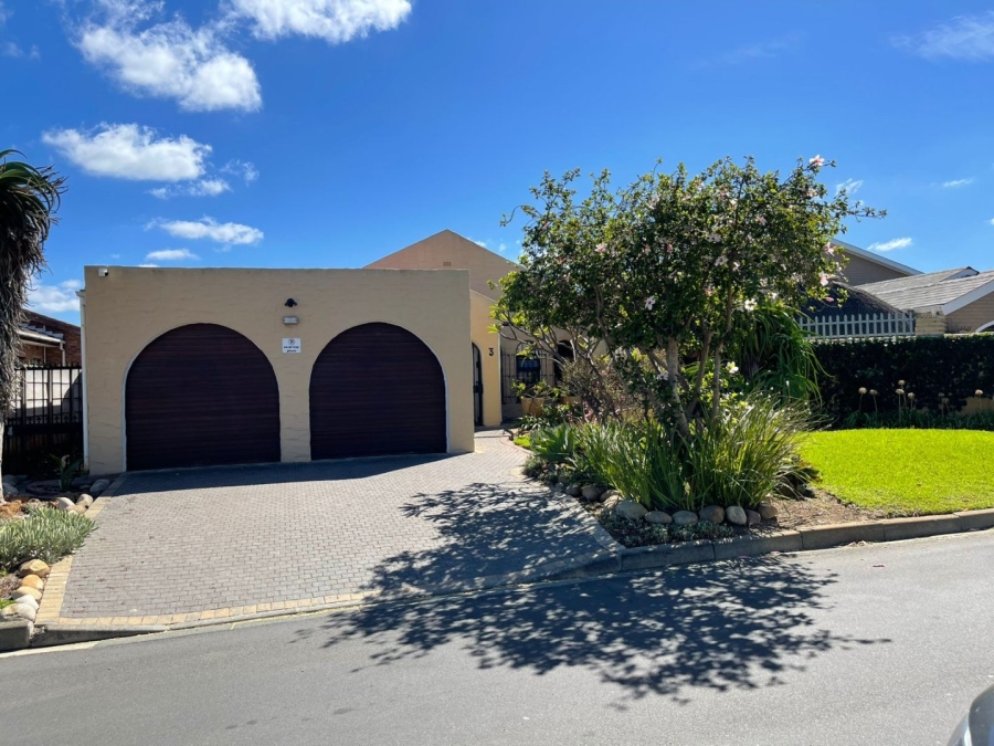 3 Bedroom Property for Sale in Erica Township Western Cape